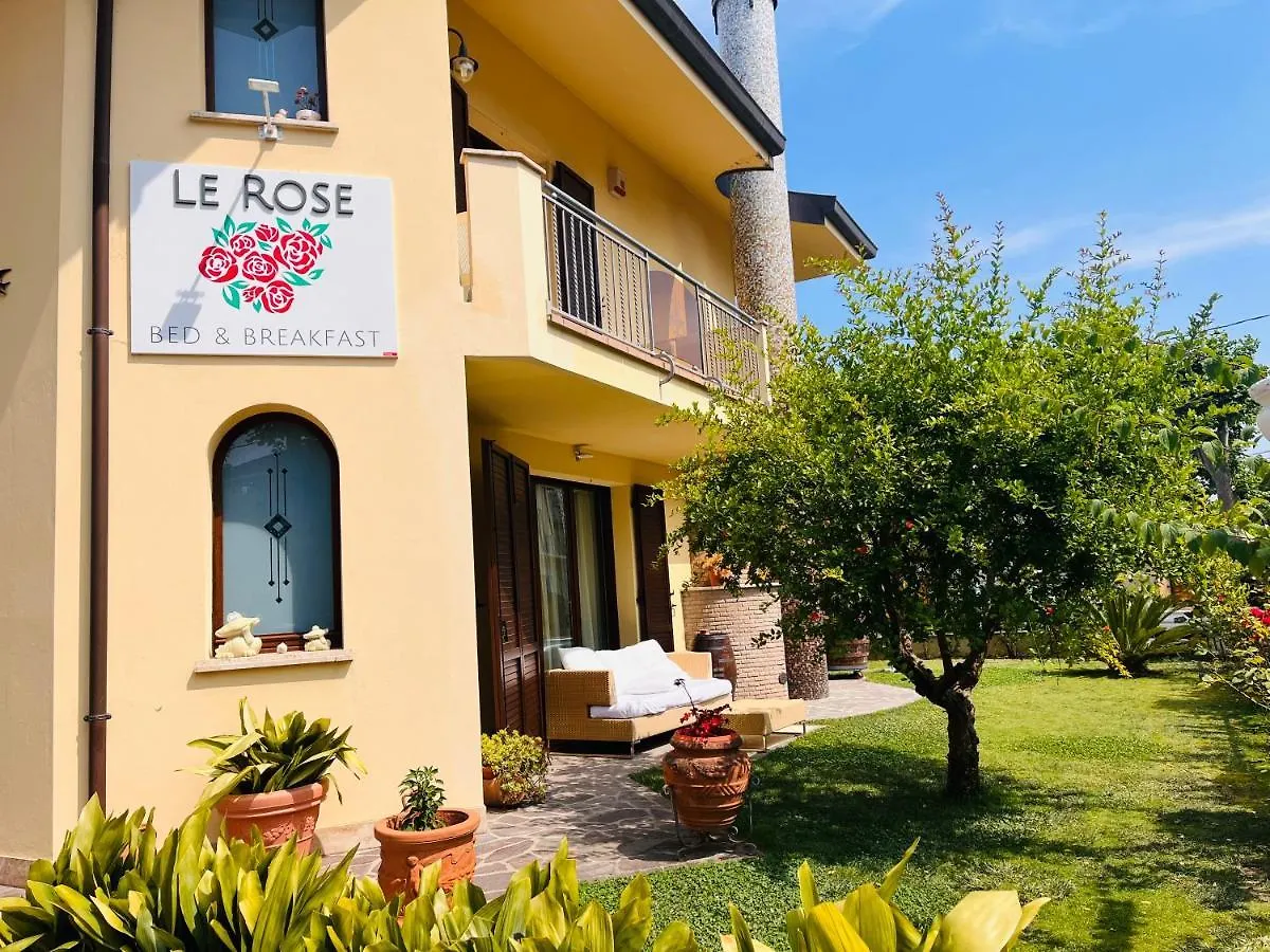 Villa Le Rose - 5 Minuti Dal Mare E Misano World Circuit Misano Adriatico Bed & Breakfast